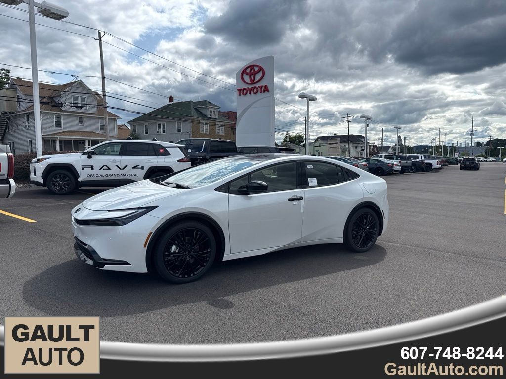 White (Wind Chill Pearl) 2026 Toyota Prius Plug-In Hybrid Hatchback Front-Wheel Drive Continuously Variable Transmission