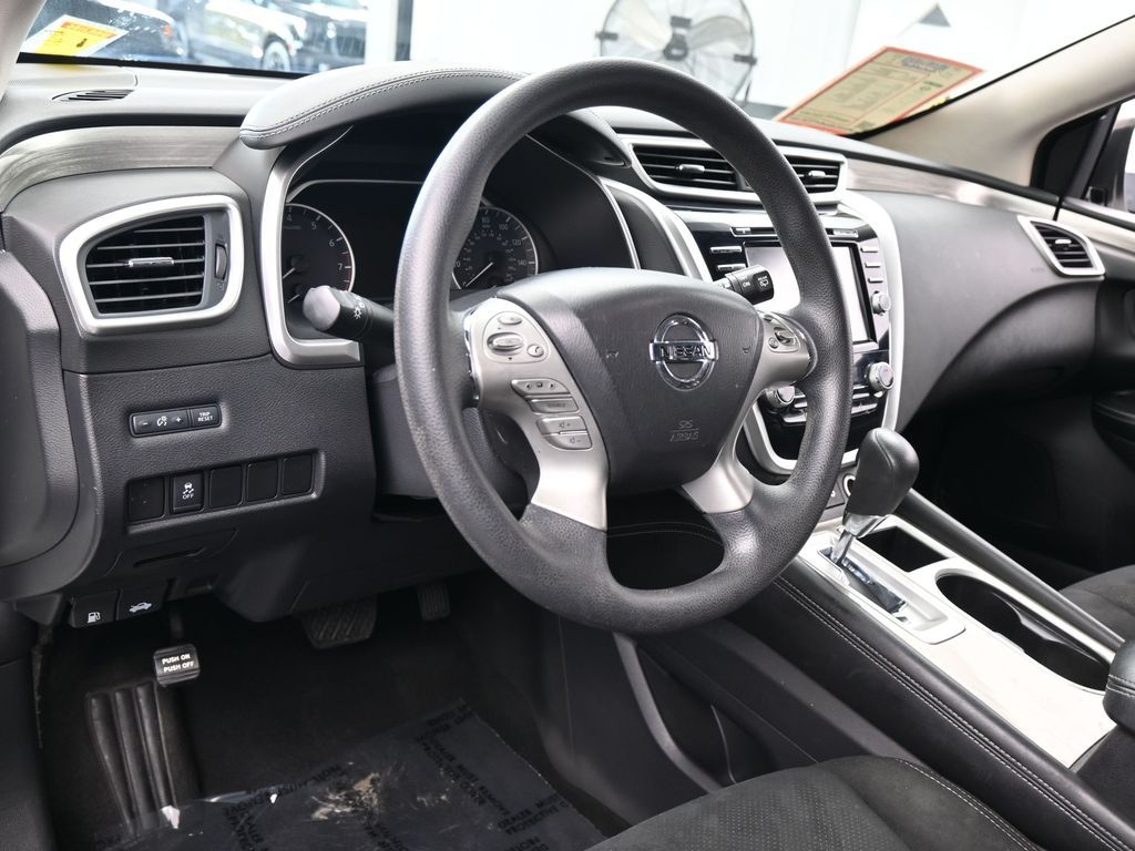 Used 2018 Pearl White Nissan S image 12