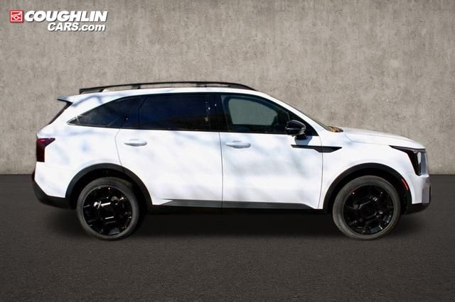 Glacial White Pearl 2025 Kia Sorento SUV / Crossover All-Wheel Drive 8-Speed Dual Clutch
