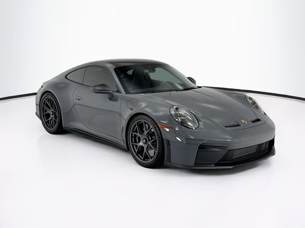 Thumbnail: 2026 Porsche 911 - 3
