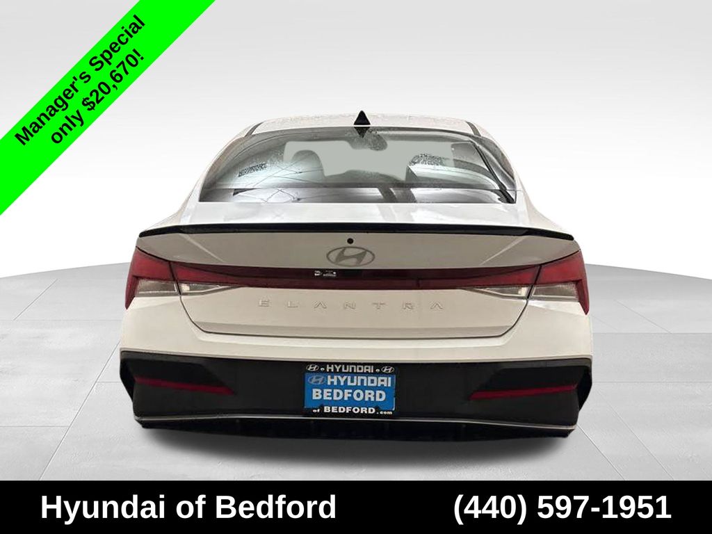 2026 Hyundai Elantra SEL Sport - Photo 6