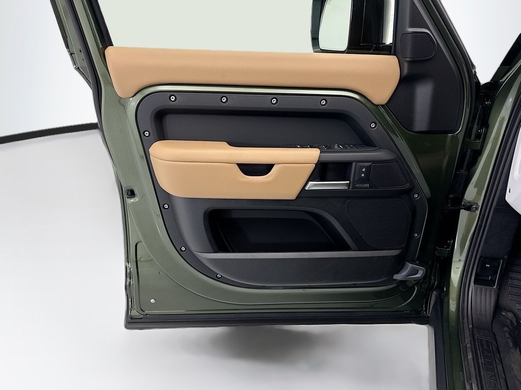 Thumbnail: 2026 Land Rover Defender - 23