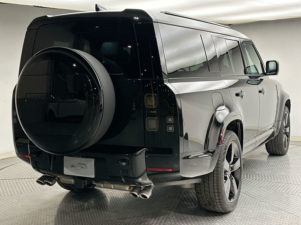 Thumbnail: 2026 Land Rover Defender - 11