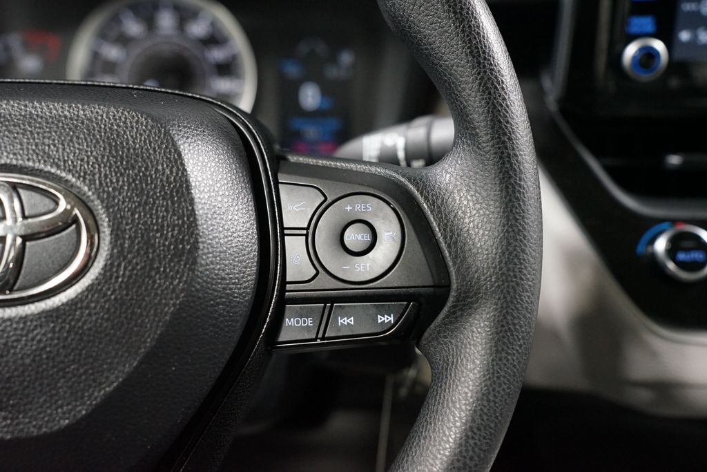 Thumbnail: 2022 Toyota Corolla - 13