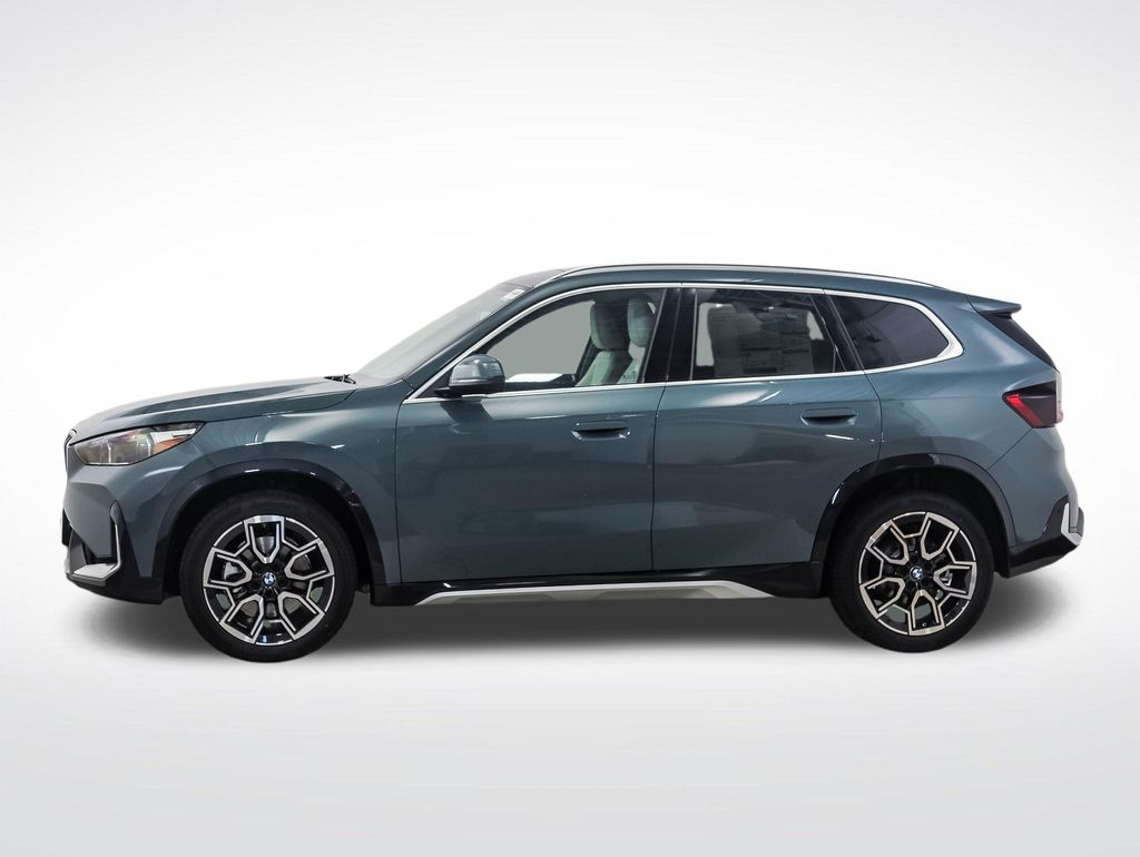 Thumbnail: 2026 BMW X1 - 2