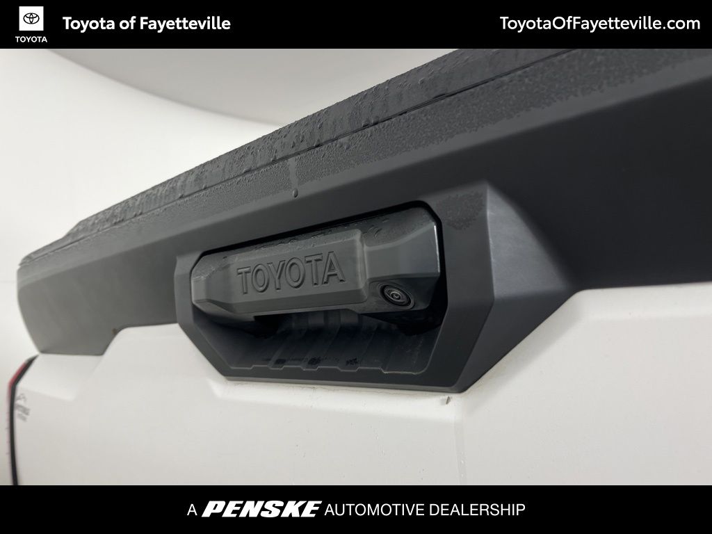 Thumbnail: 2025 Toyota Tundra - 9