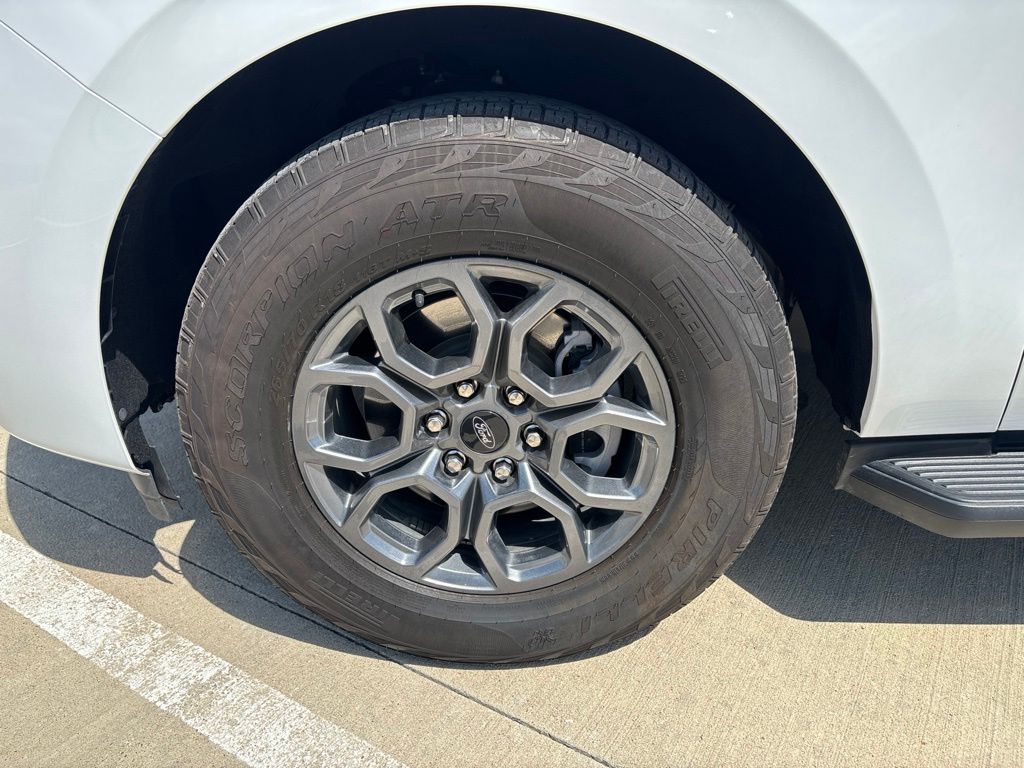 Used 2025 Ford Expedition SUV