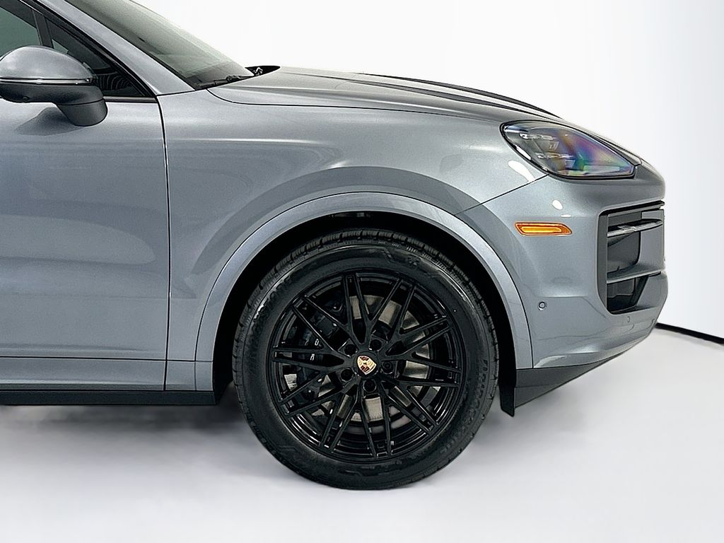 Thumbnail: 2026 Porsche Cayenne - 11