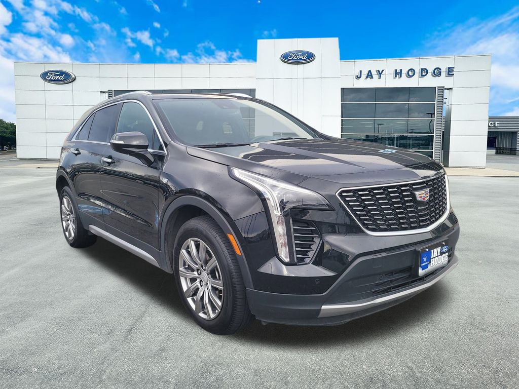 2023 Cadillac XT4 Premium Luxury AWD