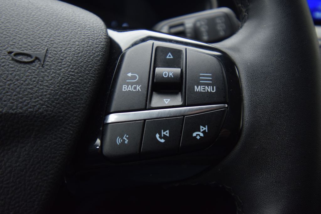 used 2022 Ford Escape car, priced at $18,999