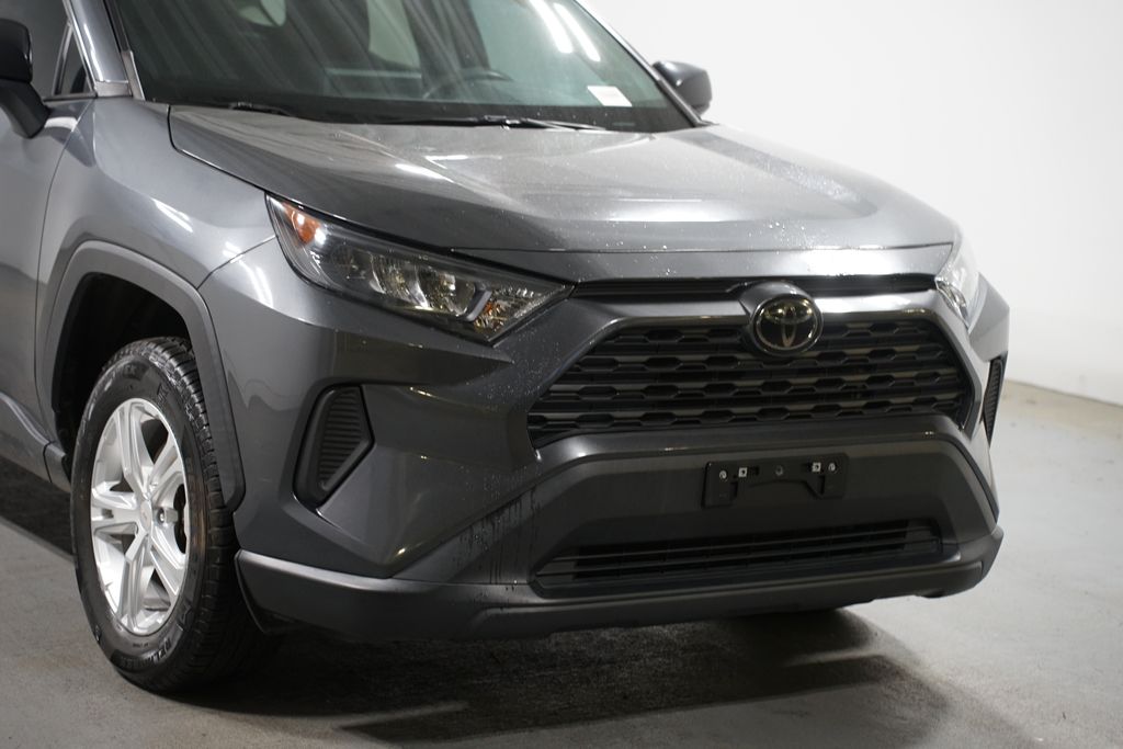 Thumbnail: 2021 Toyota RAV4 - 4