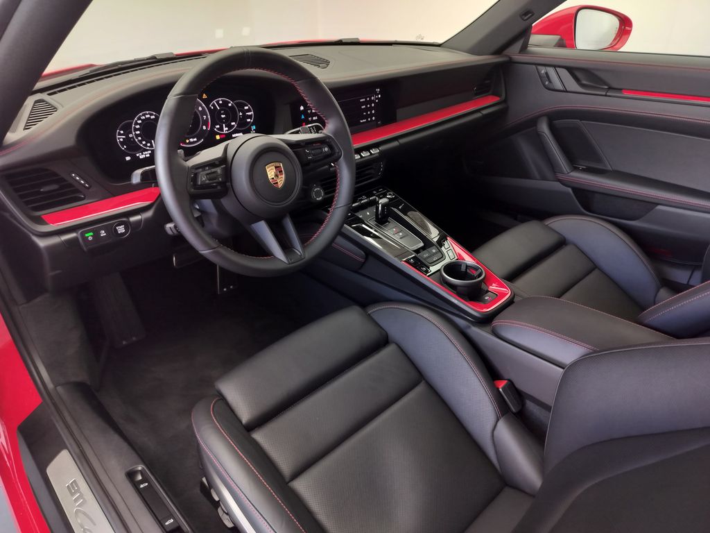 Thumbnail: 2026 Porsche 911 - 4