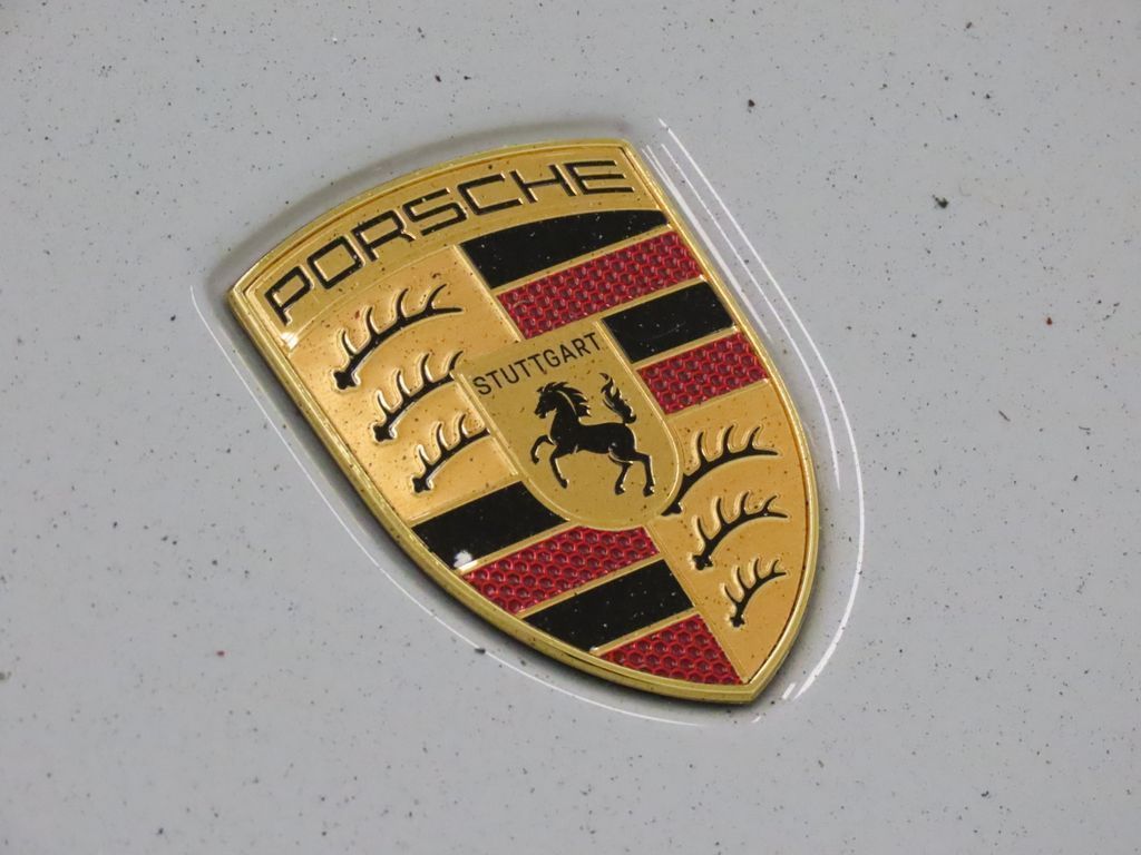 Thumbnail: 2026 Porsche 911 - 22