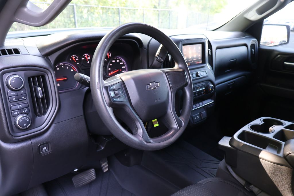 Thumbnail: 2021 Chevrolet Silverado 1500 - 25