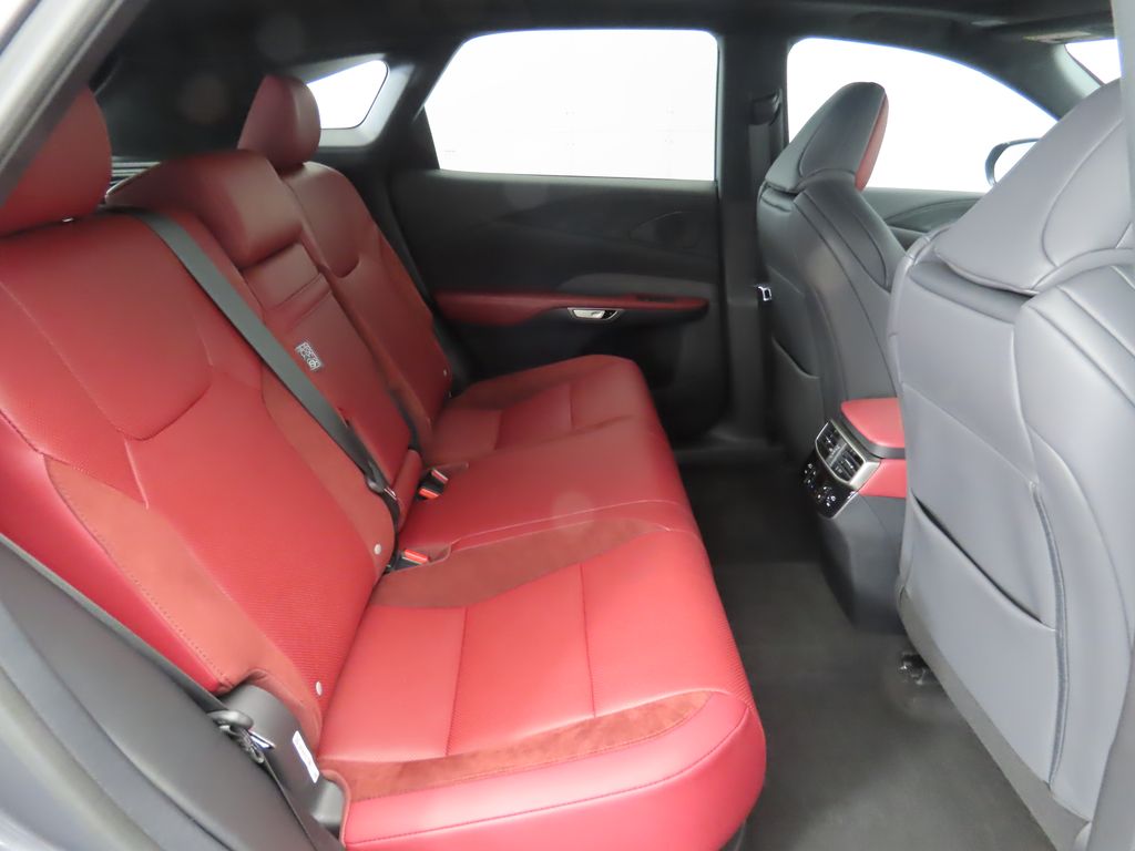 2023 Lexus RX Hybrid 500h F Sport Performance 23