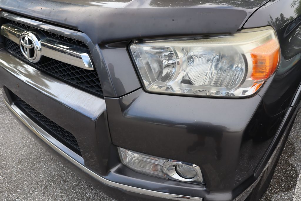 Thumbnail: 2011 Toyota 4Runner - 3