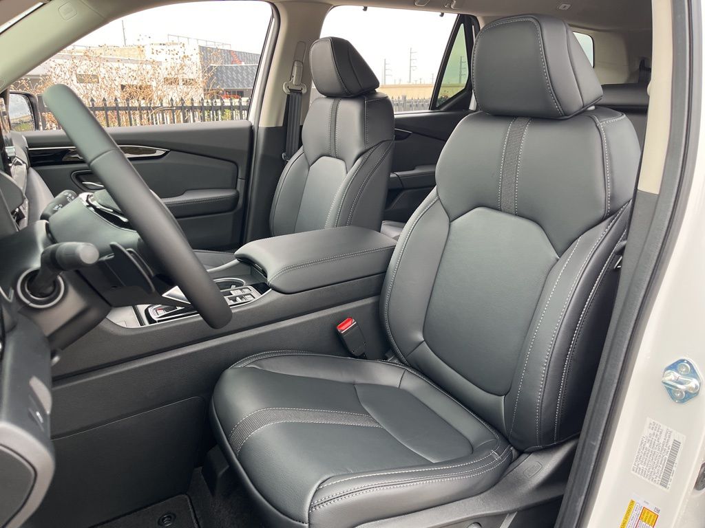 Thumbnail: 2025 Honda Pilot - 13