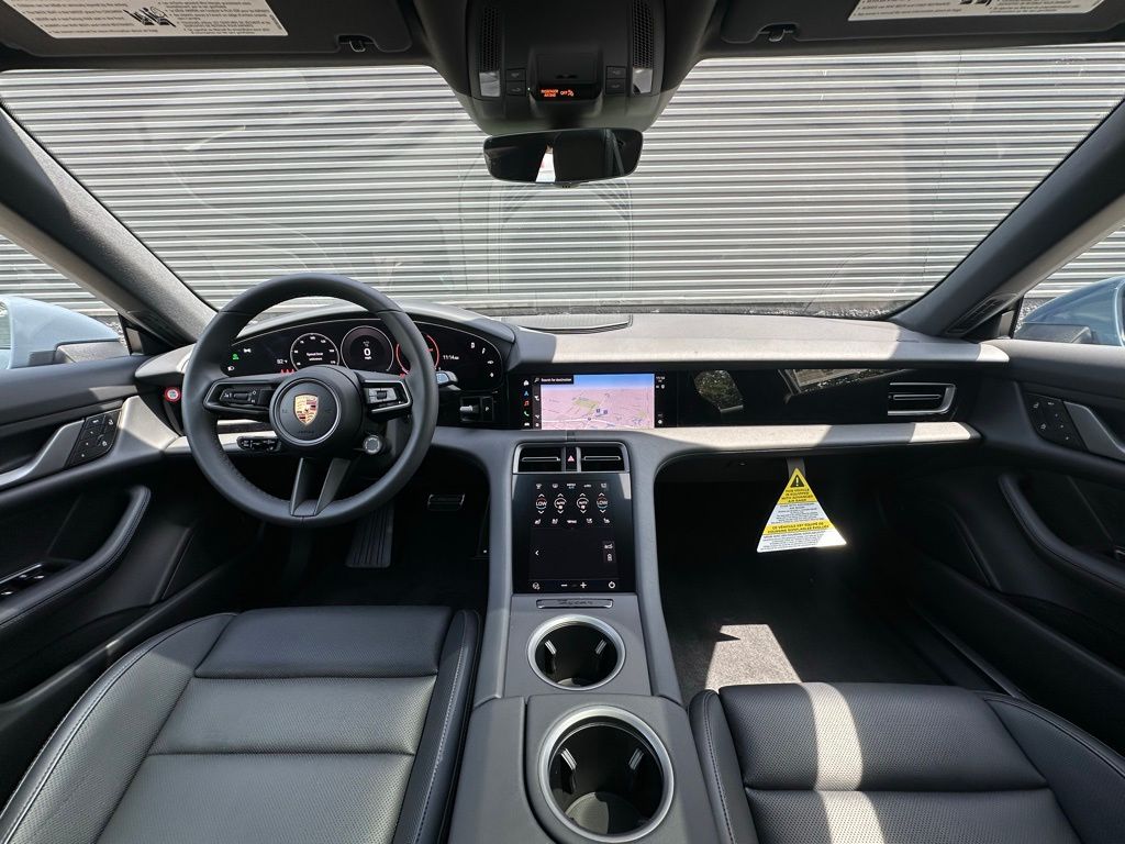 Thumbnail: 2026 Porsche Taycan - 6