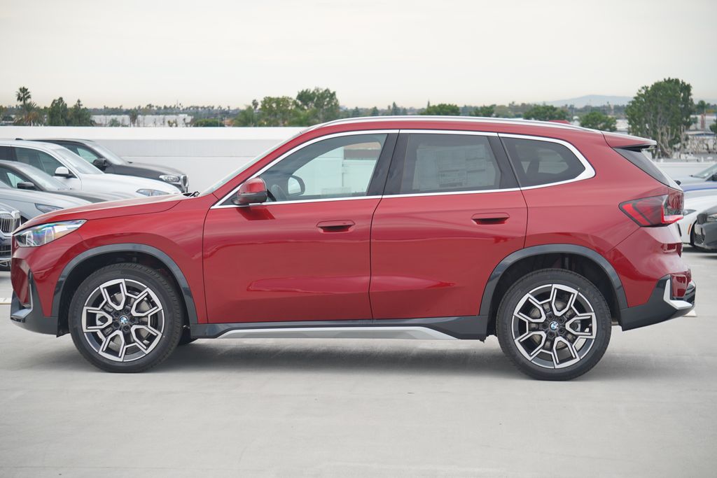 Thumbnail: 2026 BMW X1 - 4