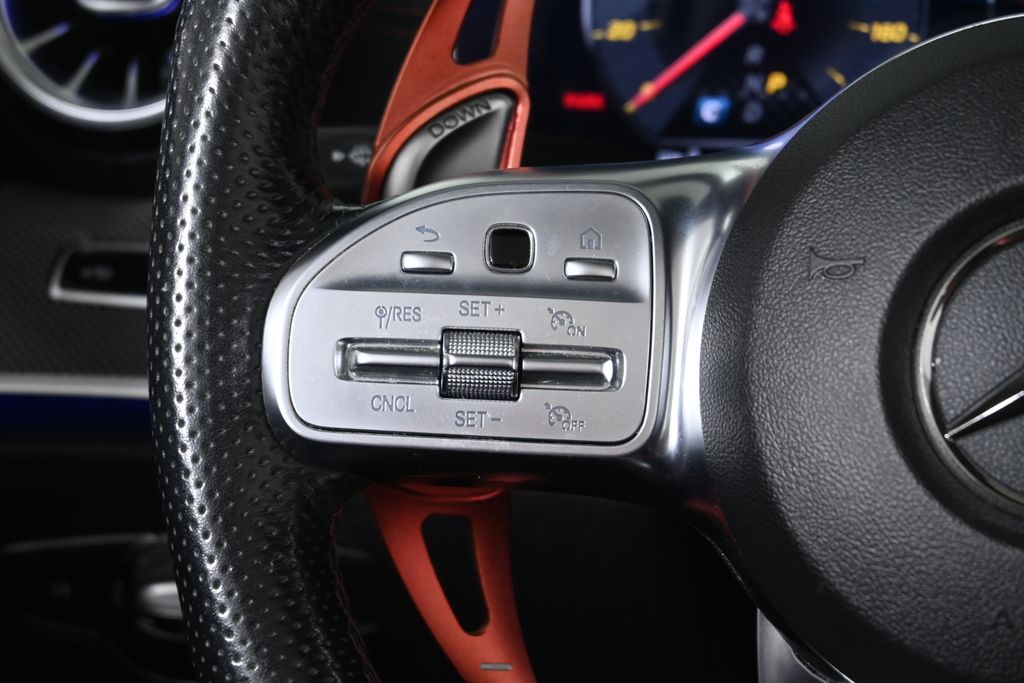 Thumbnail: 2019 Mercedes-Benz E-Class - 24