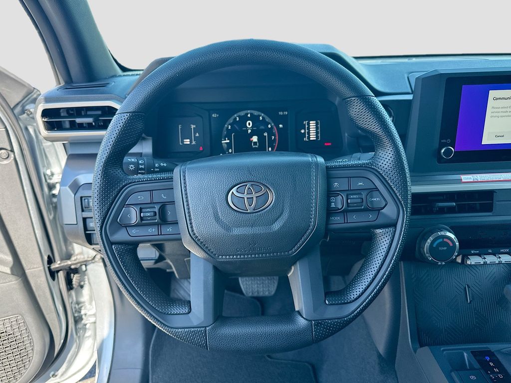 2025 Toyota Tacoma SR5 10