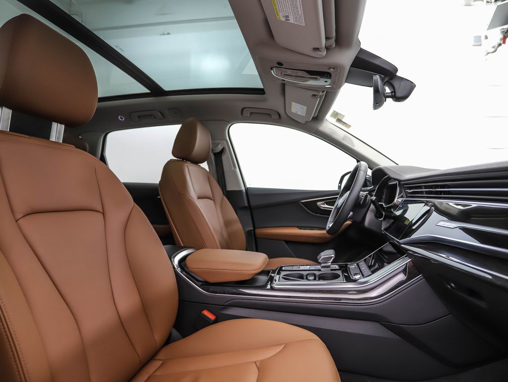 2024 Audi Q7 Premium Plus 30