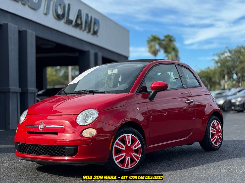 Rosso (Red) 2013 FIAT 500 Convertible Front-Wheel Drive 5-Speed Manual
