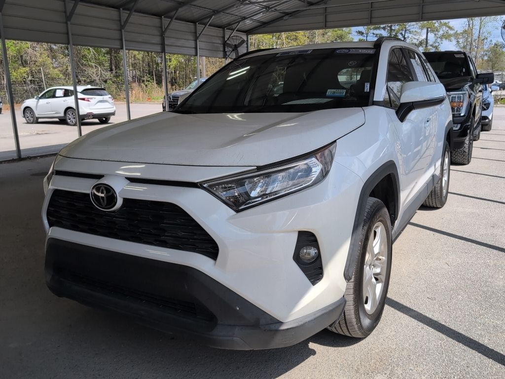 2021 Toyota RAV4 XLE FWD