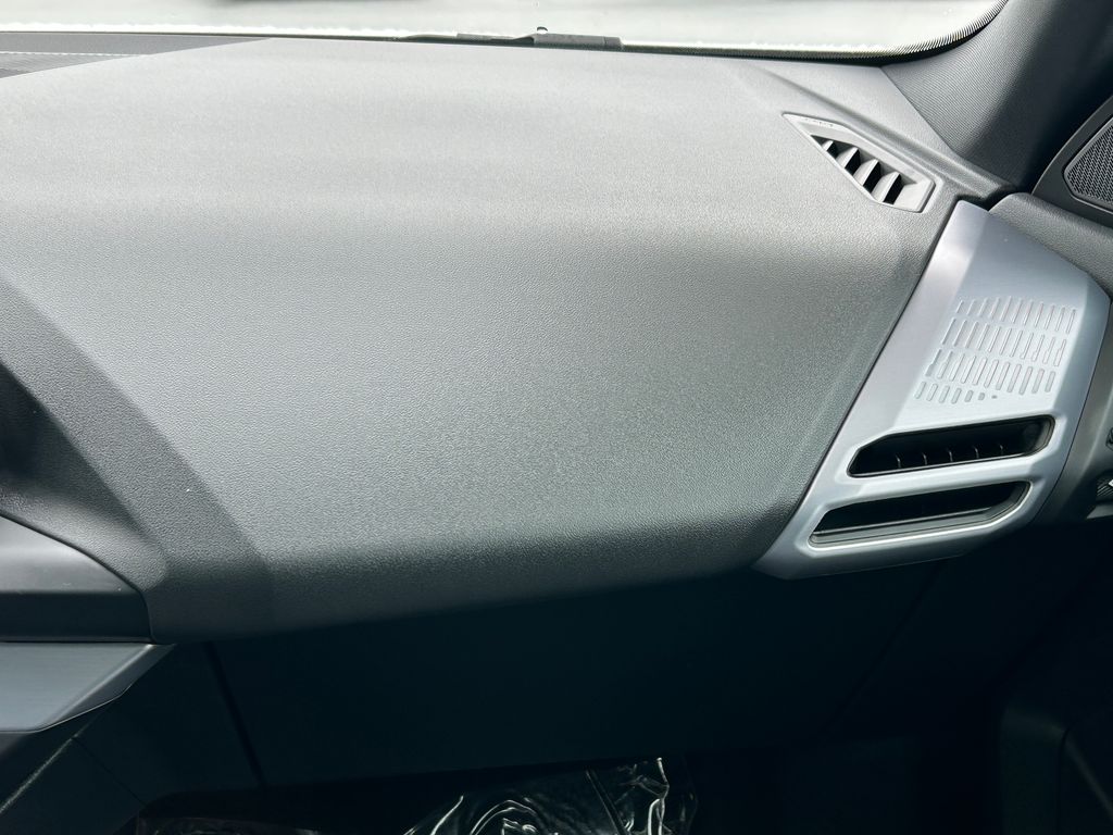 Thumbnail: 2025 BMW 2 Series - 26