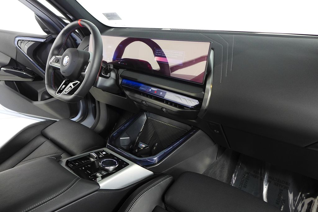 Thumbnail: 2025 BMW X3 - 13