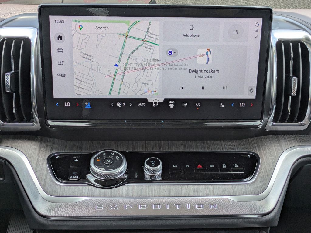 2026 Ford Expedition Platinum