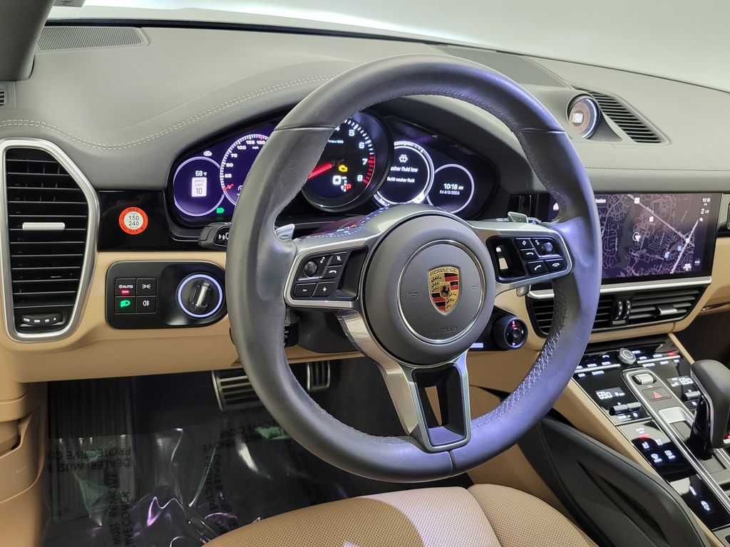 Thumbnail: 2023 Porsche Cayenne - 28