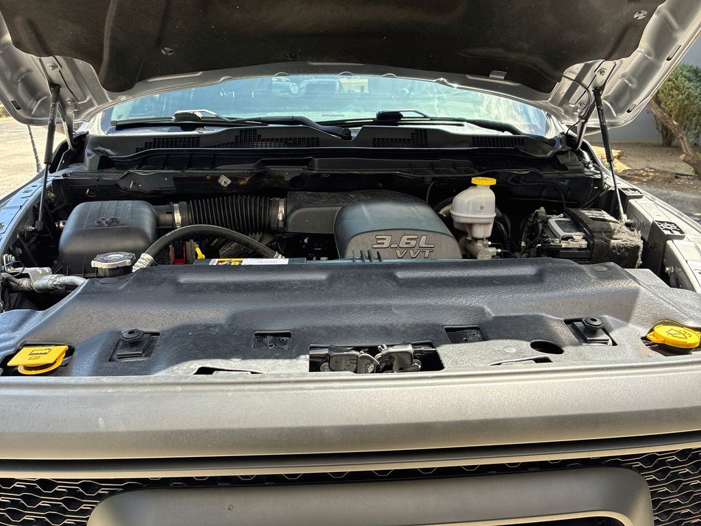 Used 2022 Silver Ram Warlock image 28