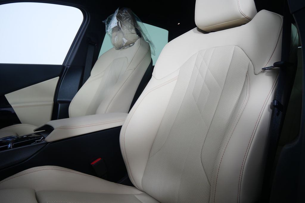 Thumbnail: 2026 BMW X3 - 10