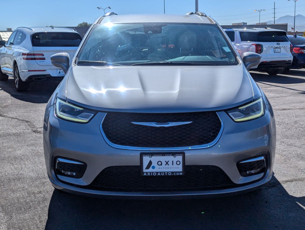 2021 Chrysler Pacifica Touring L 10