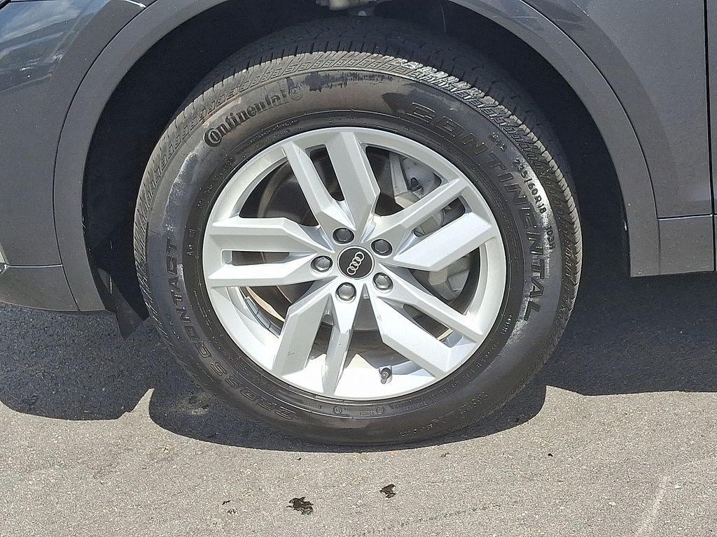 2023 Audi Q5 e Premium 8