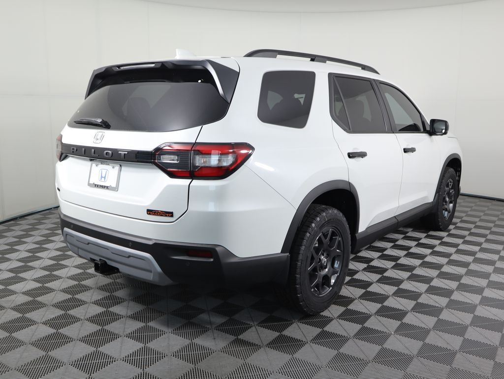 Thumbnail: 2025 Honda Pilot - 5