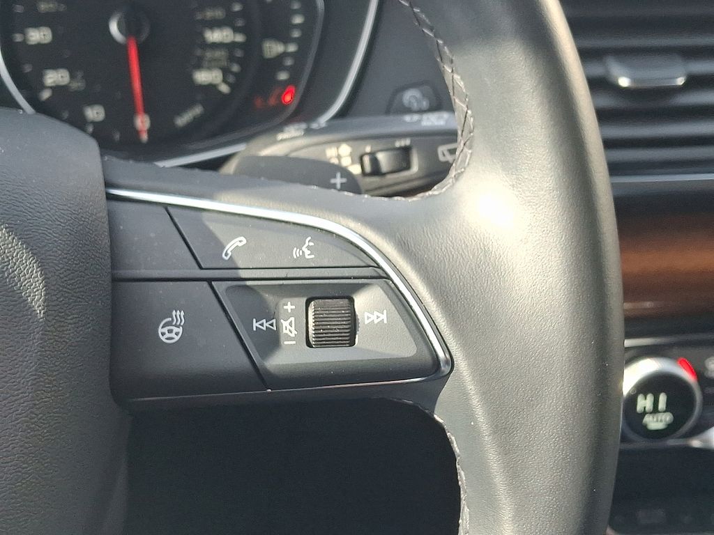 Thumbnail: 2023 Audi Q5 - 21