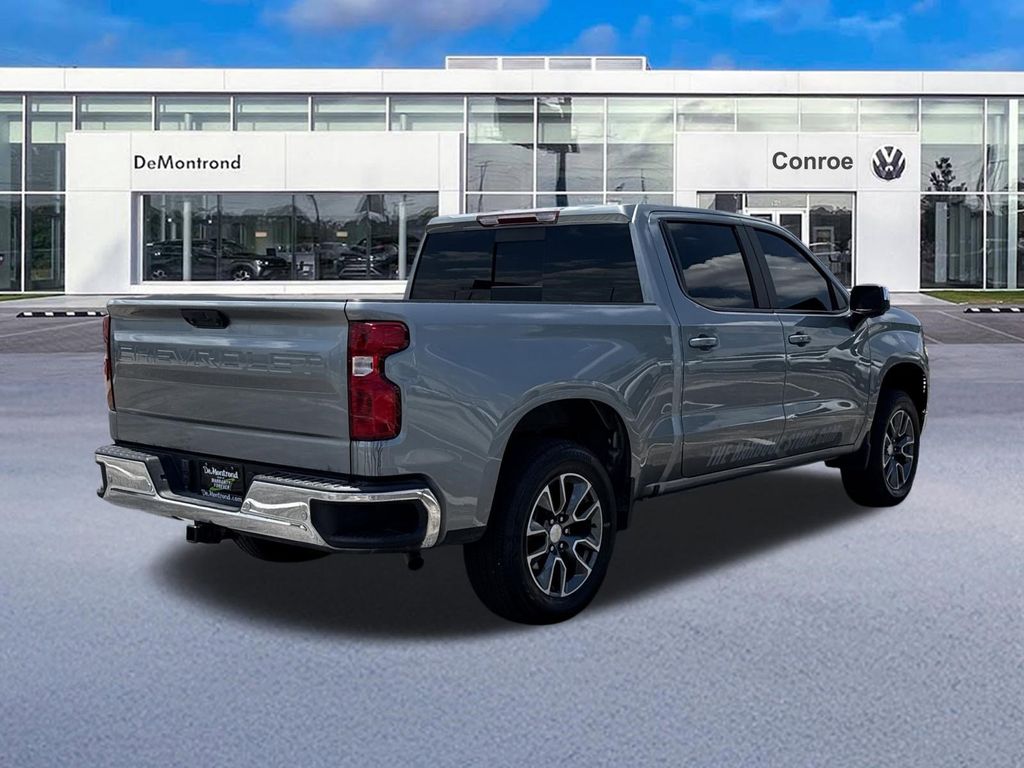 2023 Chevrolet Silverado 1500 LT - 4