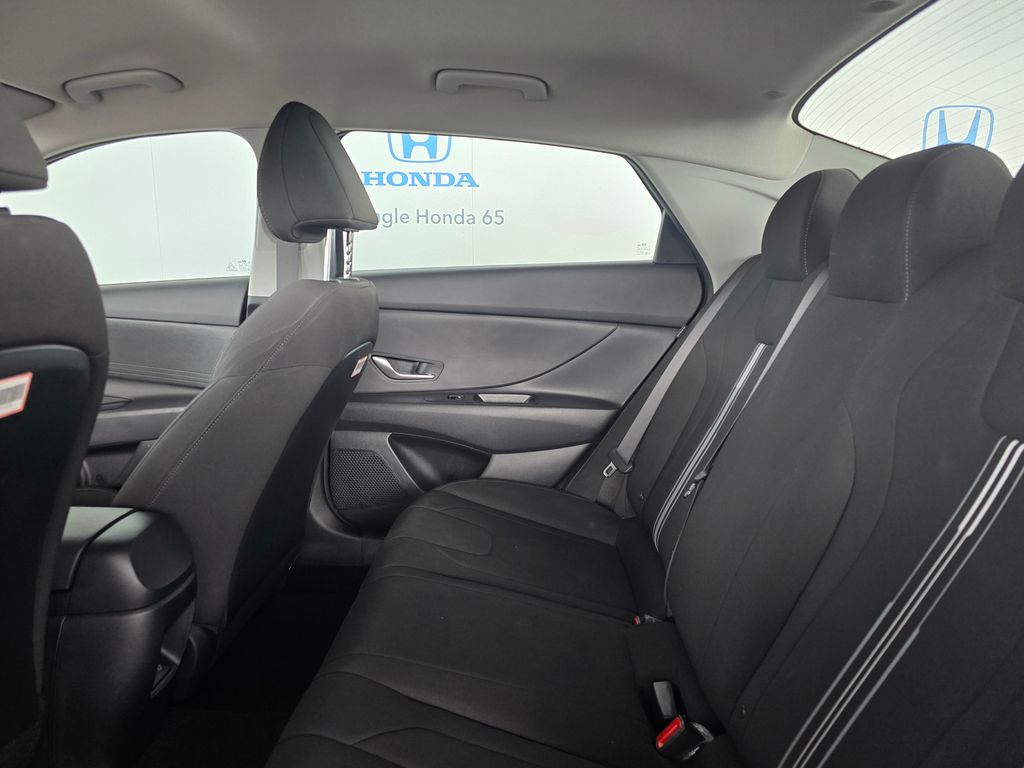 Thumbnail: 2025 Hyundai Elantra - 12
