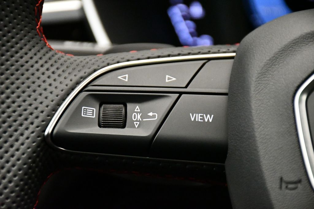 2025 Audi Q3  23