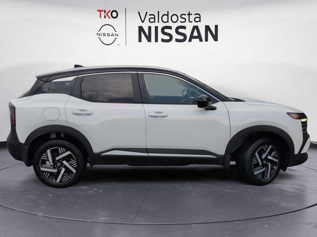 New 2026 Nissan Kicks SUV