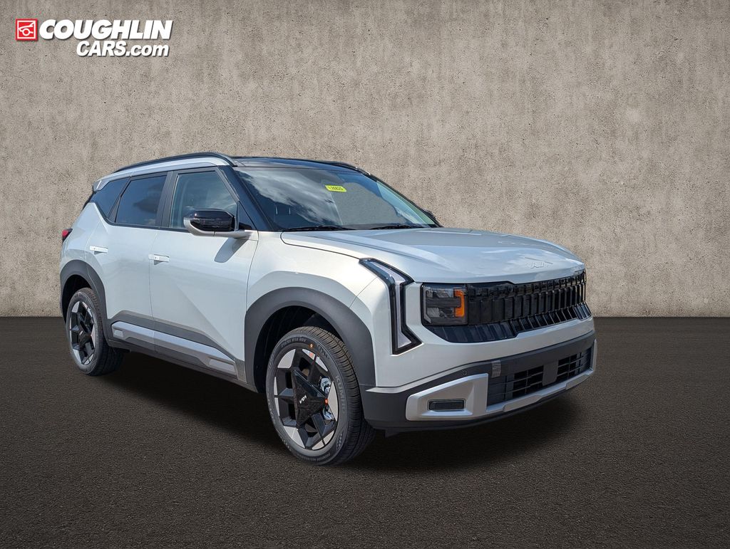 White (Ivory) 2027 Kia Seltos SUV / Crossover All-Wheel Drive Continuously Variable Transmission