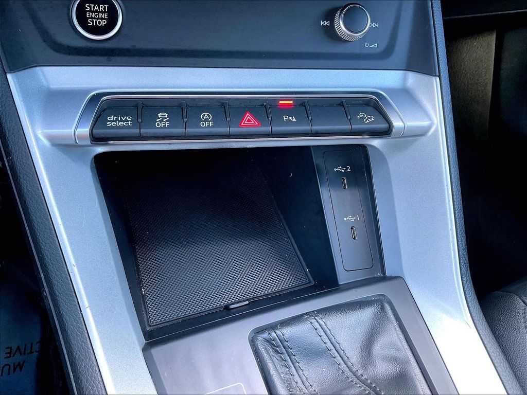 2023 Audi Q3 — photo 33