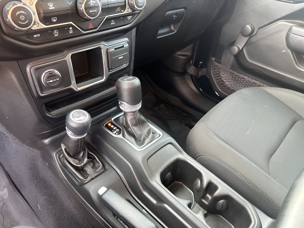 Used Car 2022 Jeep Wrangler  Unlimited Willys For Sale Under $30,000 In Austin, Texas