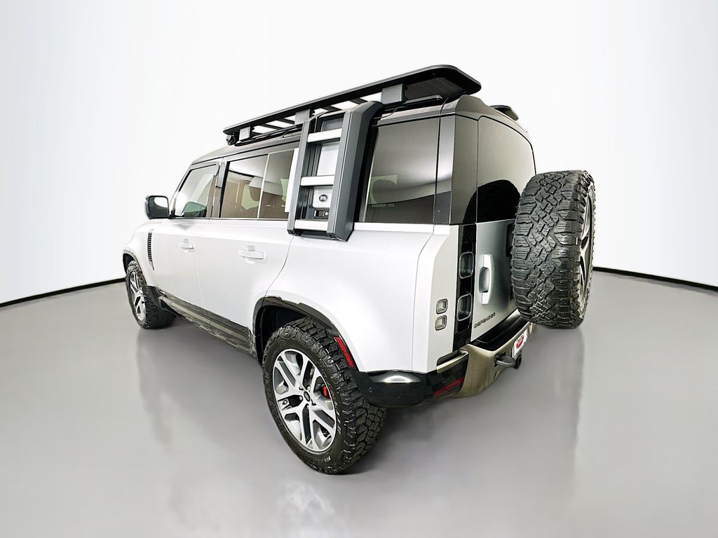 Thumbnail: 2020 Land Rover Defender - 7