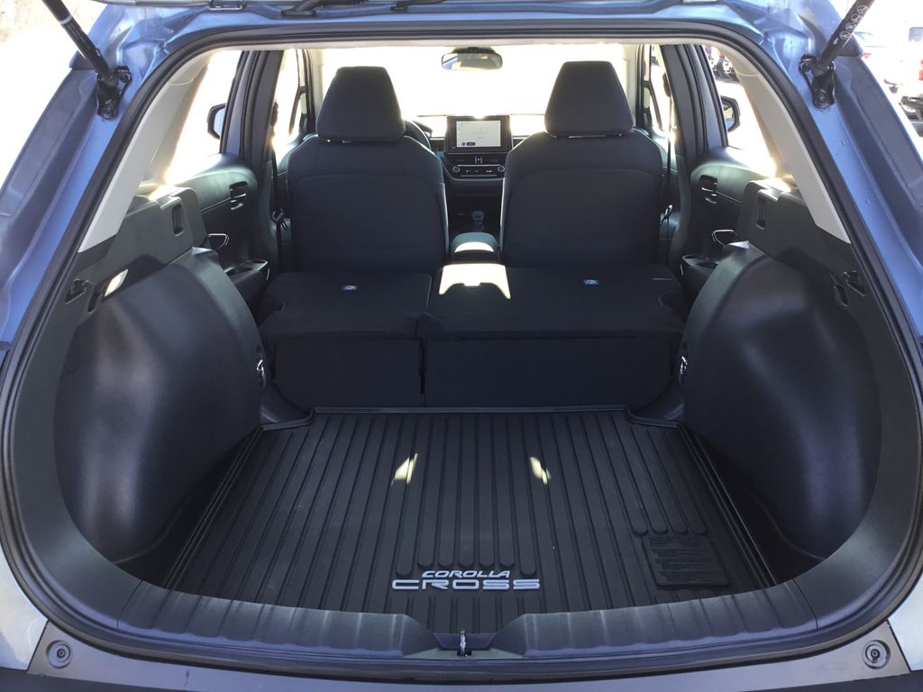 Thumbnail: 2026 Toyota Corolla Cross - 17