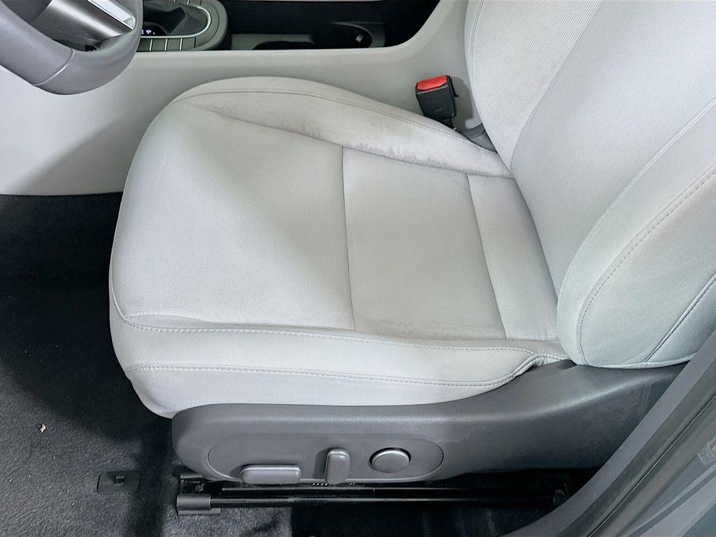 Thumbnail: 2025 Hyundai Kona - 19