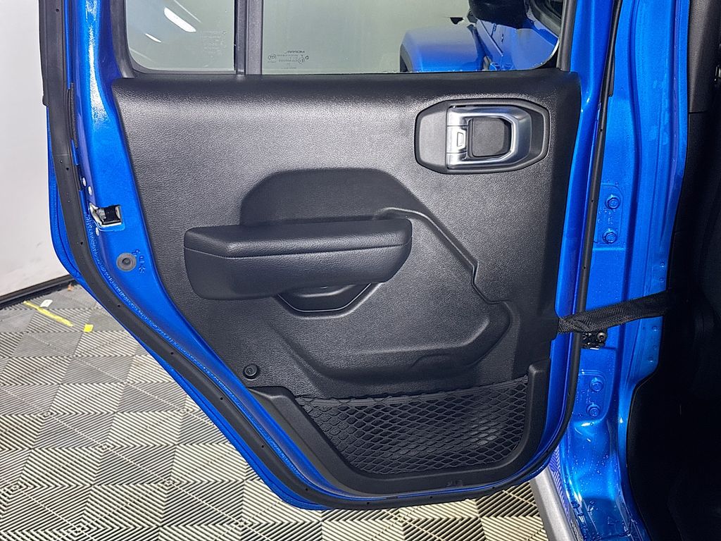 2026 Jeep Gladiator Willys