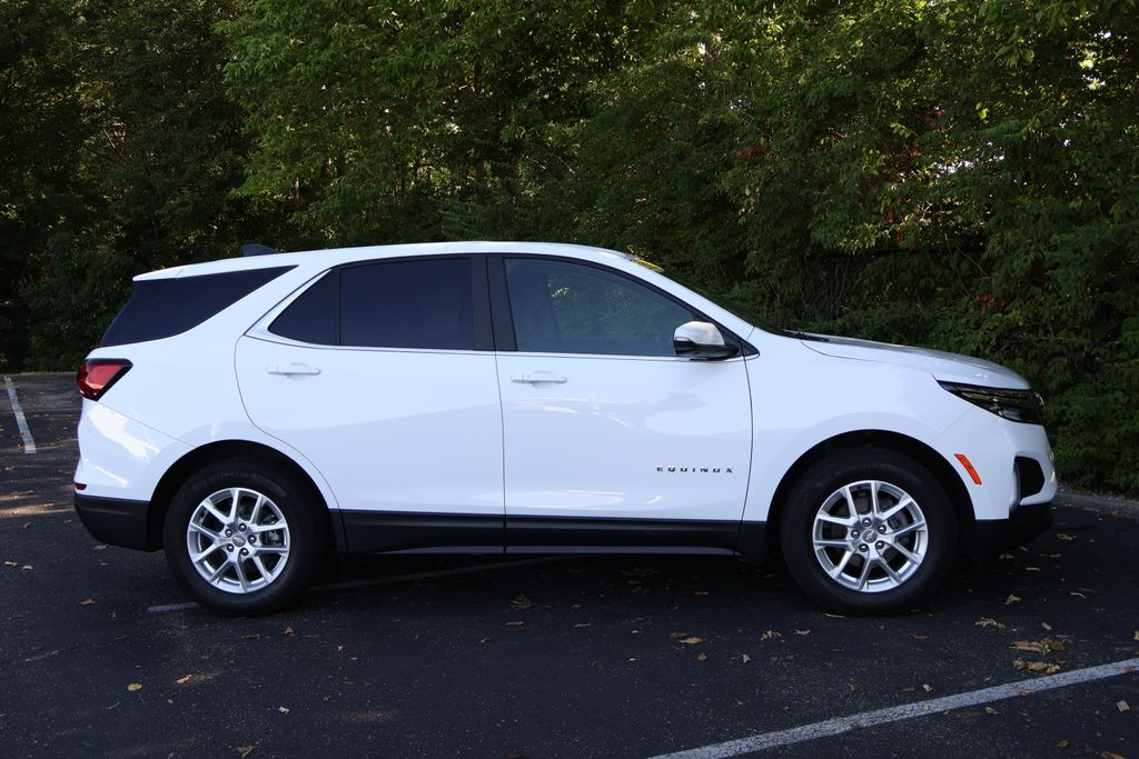 Thumbnail: 2023 Chevrolet Equinox - 11